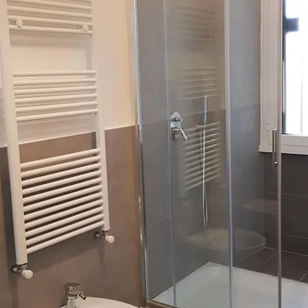 Interno Sette