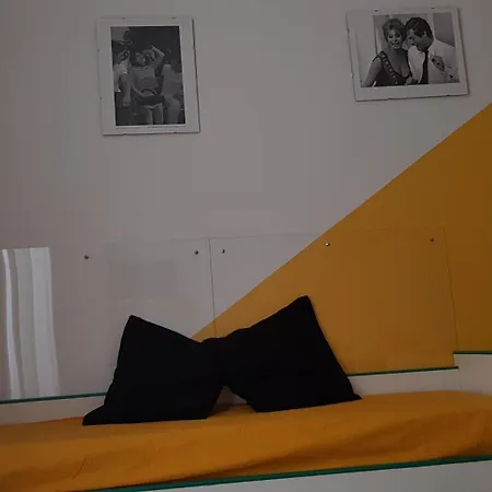 Interno Sette * 로마
